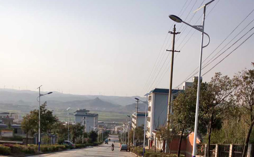太陽能路燈