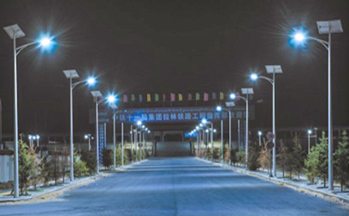 LED太陽能路燈夜景圖