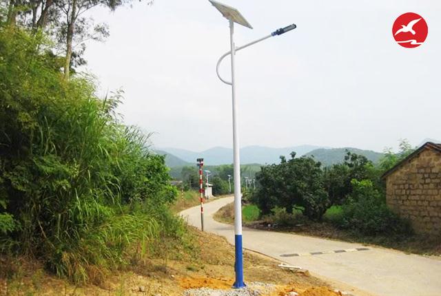正翔照明太陽(yáng)能路燈