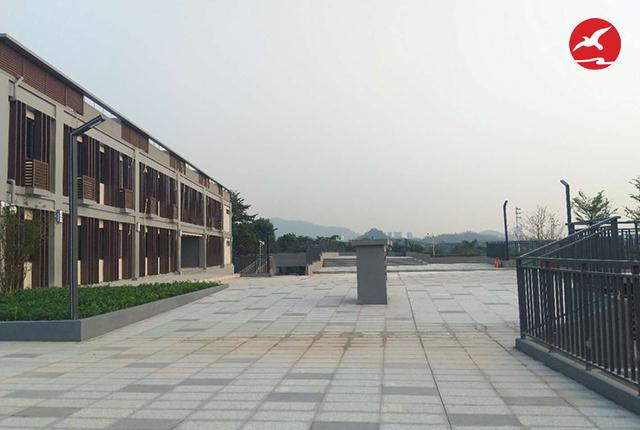深圳南山區(qū)大磡小學(xué)驚現(xiàn)正翔照明LED庭院燈