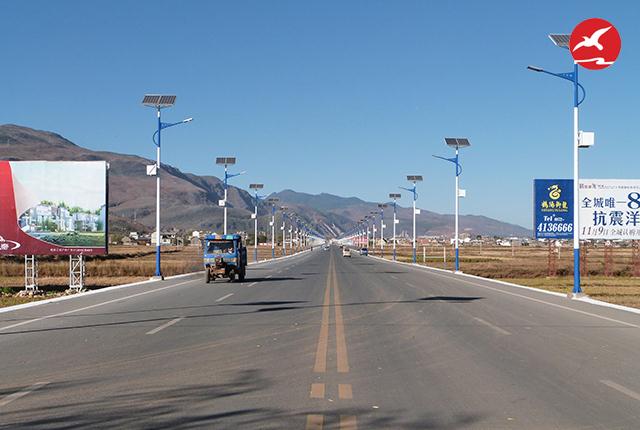 新農村主干道LED太陽能路燈