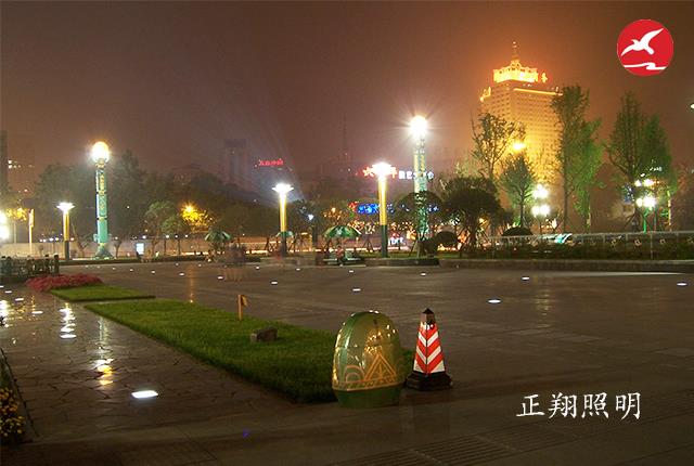 夜晚廣場LED景觀燈