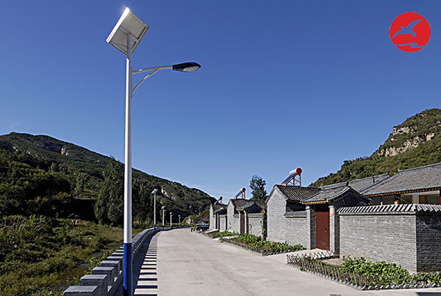 太陽能路燈日常的維護