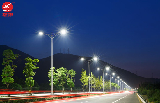 正翔照明集團承接沈海高速LED路燈工程