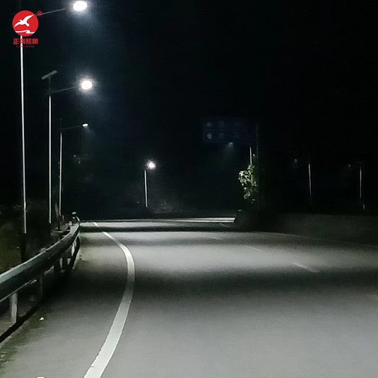 貴州余慶縣太陽能路燈安裝