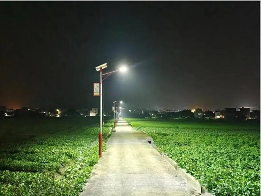 6米太陽能路燈安裝間距