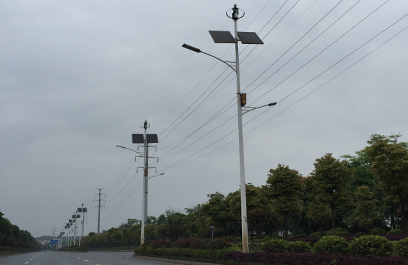 太陽能風光互補路燈 正翔2303應用圖2